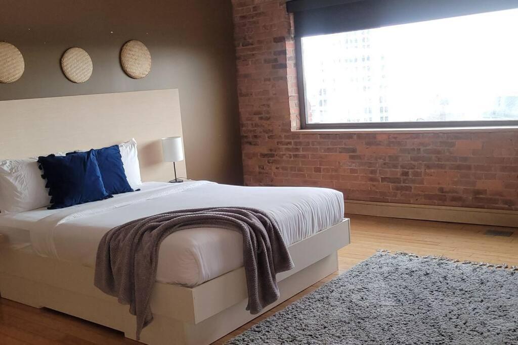 1600 Kcm Penthouse Apartment Cleveland Esterno foto